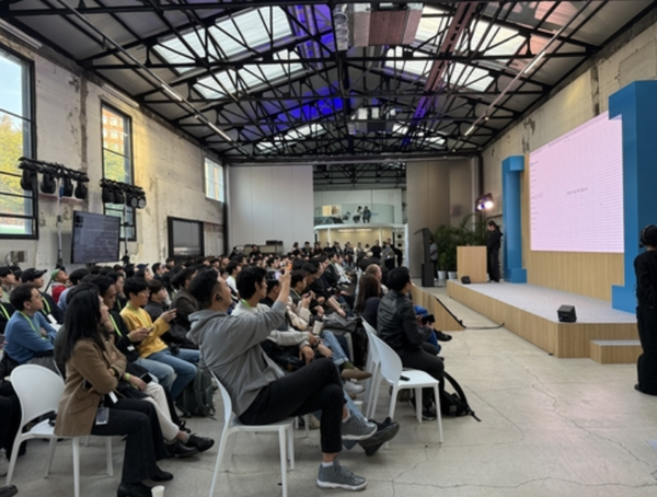 챗GPT 개발사 오픈AI가 13일 서울에서 첫 '데브데이'(DevDay)를 열고 국내 개발자들과 교류했다.@사진 연합뉴스