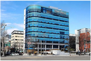 토니모리, 오너 가족회사에 끊임없이 '일감' 지원...세금없는 편법승계 ... - 뉴스 썸네일 이미지