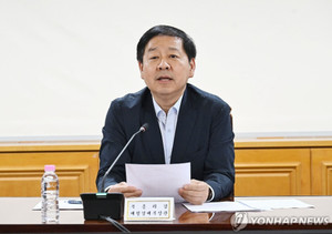 [오늘의 사설] "천정부지 환율...비상한 경각심으로 대처해야" - 뉴스 썸네일 이미지